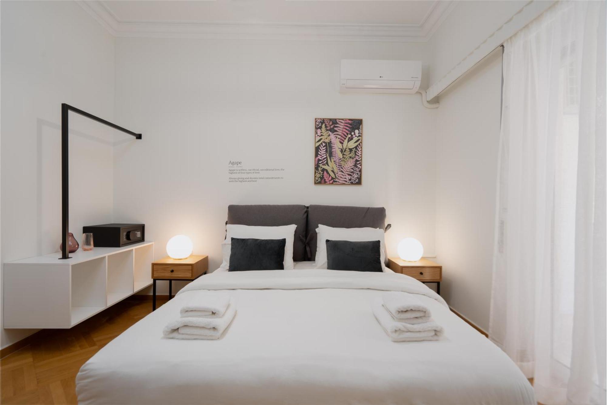 Apartamento Metroscape Retreat Nearby Metro Station Atenas Exterior foto